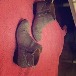 Gray kids boots